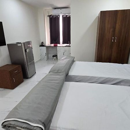 Single Suite Room Χιντεραμπάντ Εξωτερικό φωτογραφία